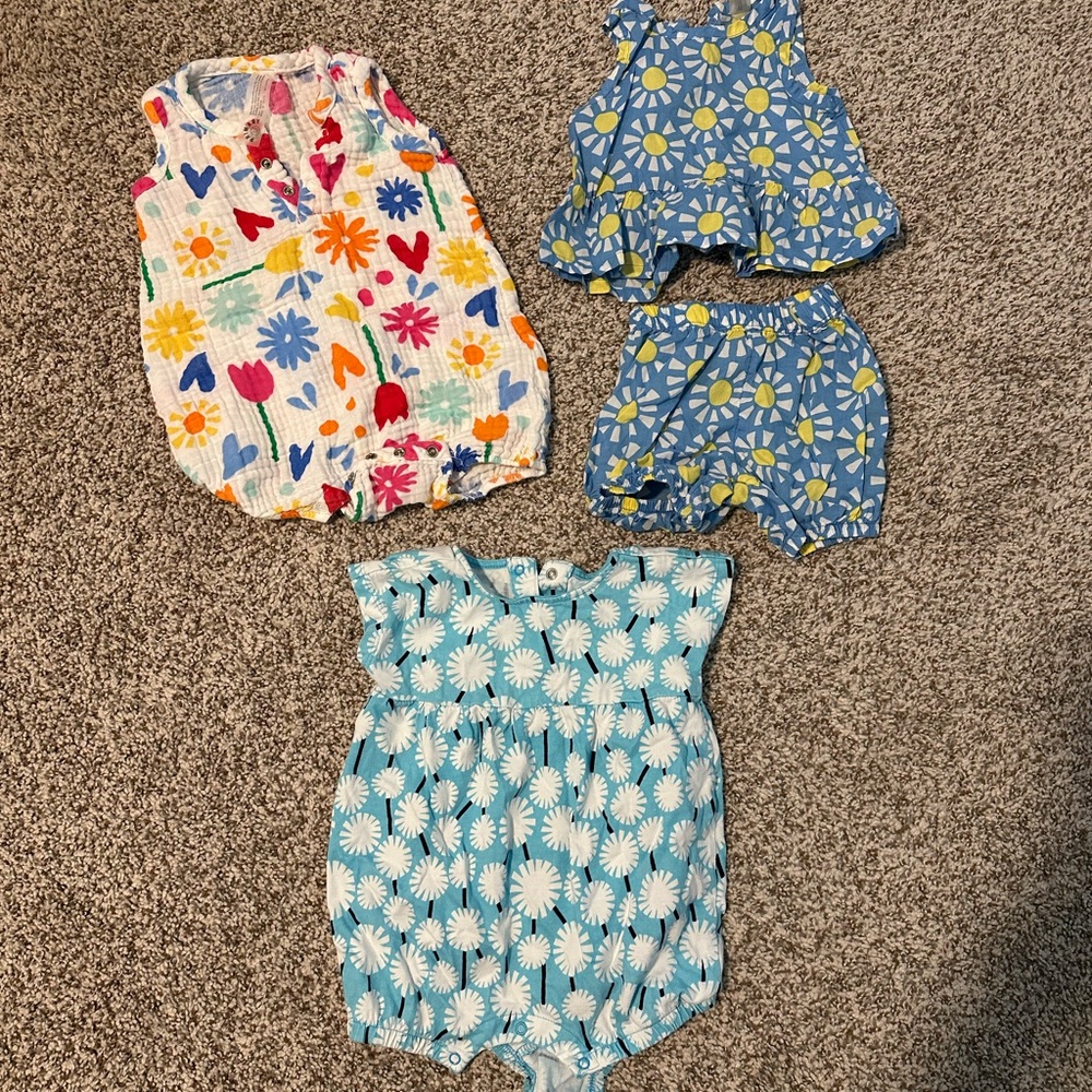 Primary floral outfit bundle